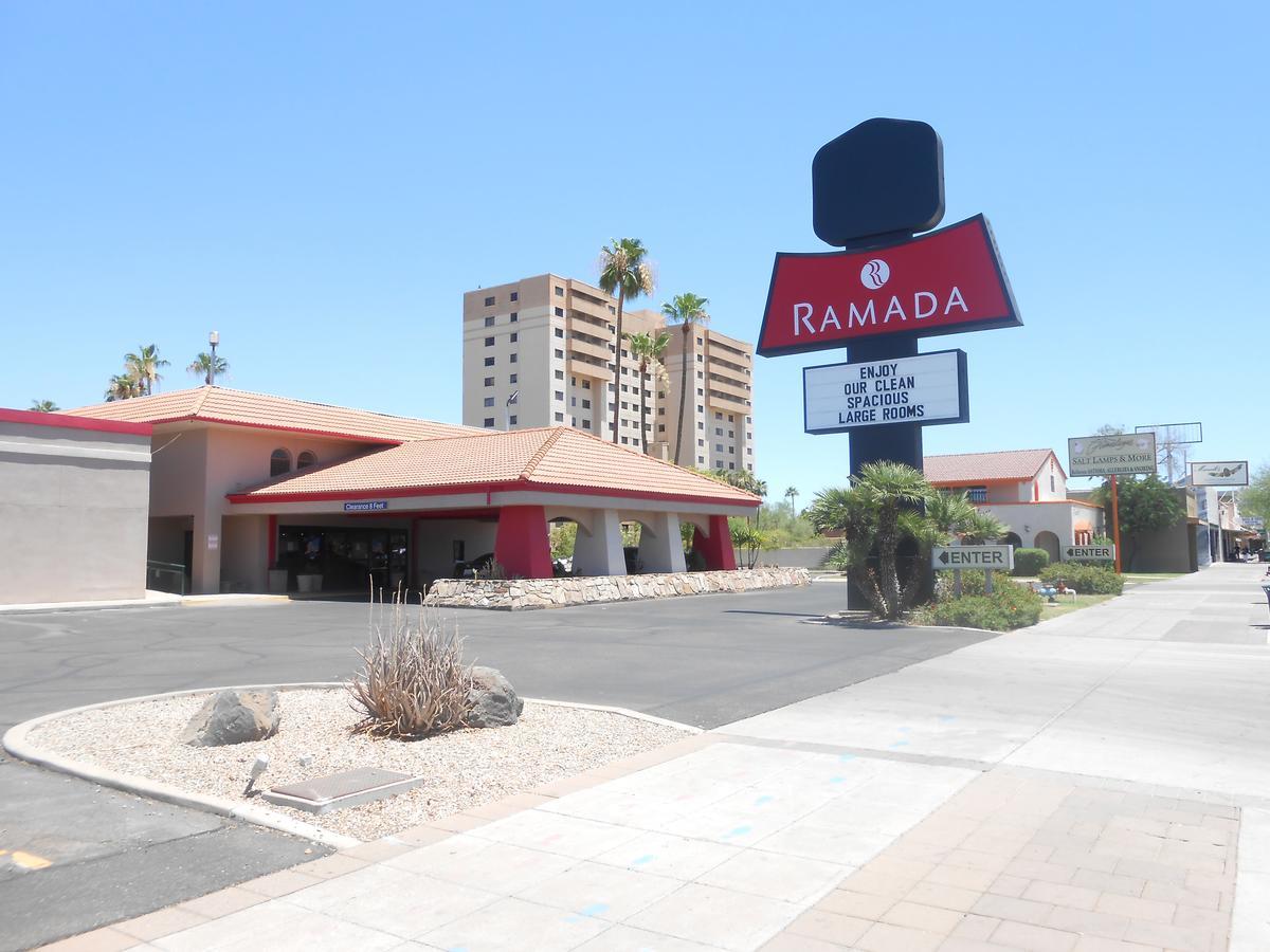 Ramada By Wyndham Mesa Downtown Hotel Екстериор снимка